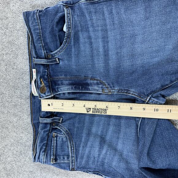 levis 724 high rise straight 28 Distressed Knee Holes Medium Wash stretchy - Picture 6 of 10